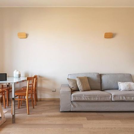 Schiavoni Flexyrent Wifi Apartment Milano Ngoại thất bức ảnh