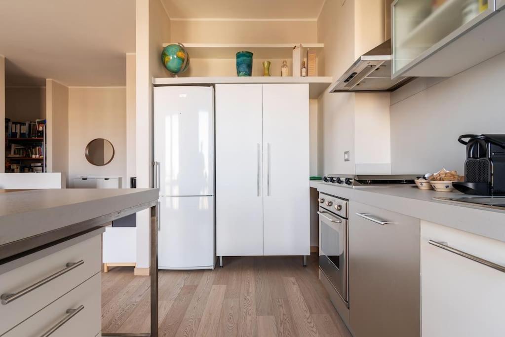 Schiavoni Flexyrent Wifi Apartment Milano Ngoại thất bức ảnh