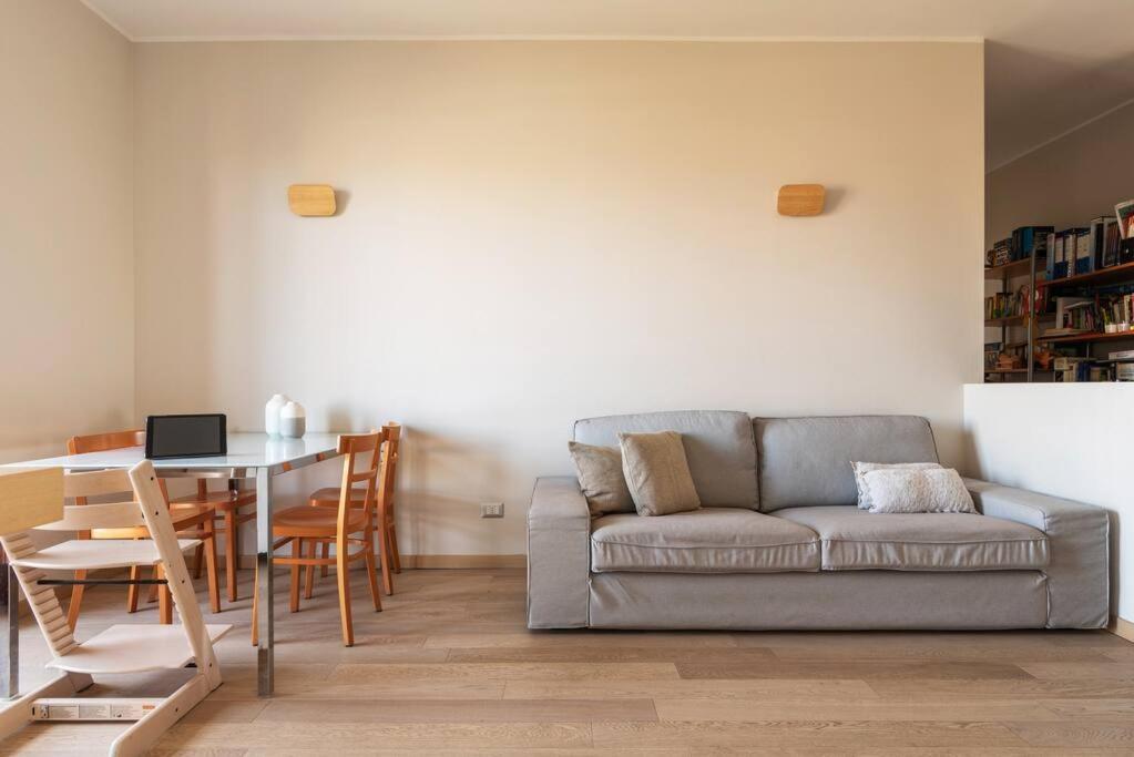 Schiavoni Flexyrent Wifi Apartment Milano Ngoại thất bức ảnh